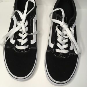 VANS WARD LO SUEDE SNEAKER - WOMEN'S 7.5